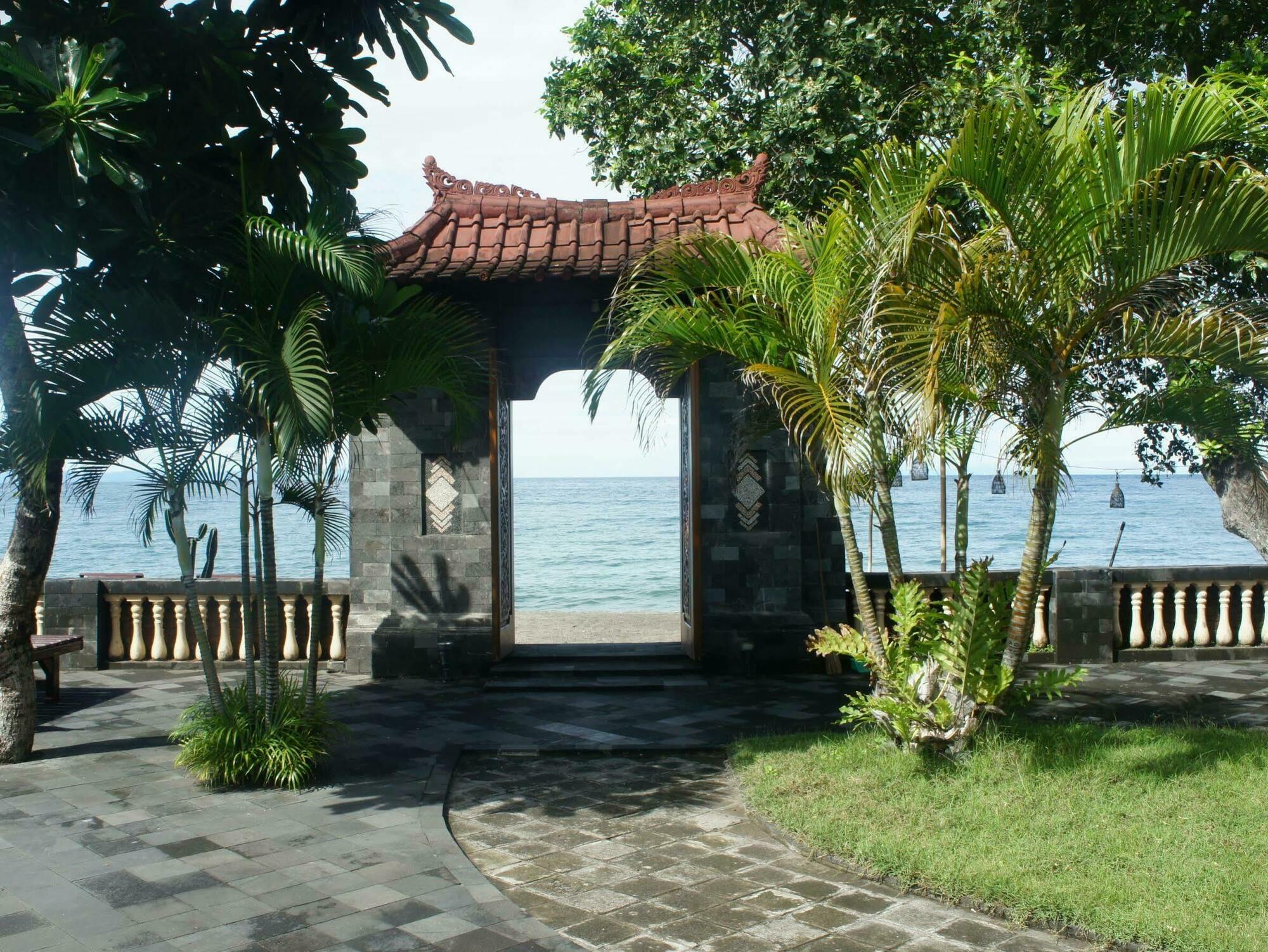 Batu Bolong Cottages Mangsit Exteriér fotografie
